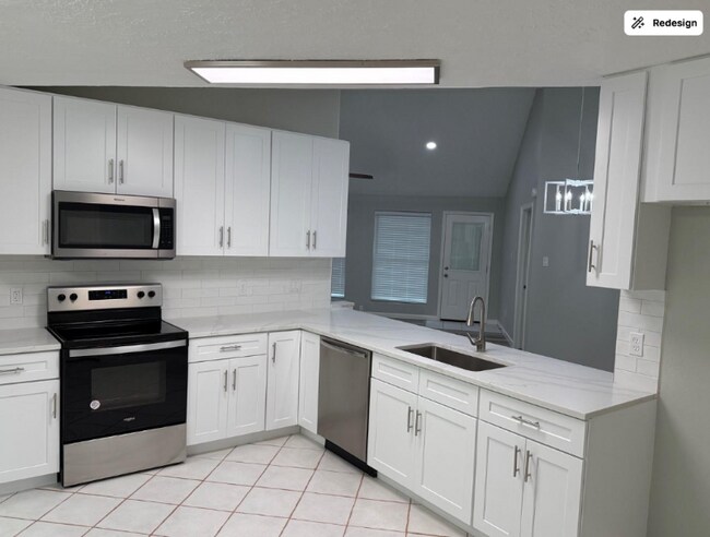 Foto del edificio - 2812 Forest Hills Dr