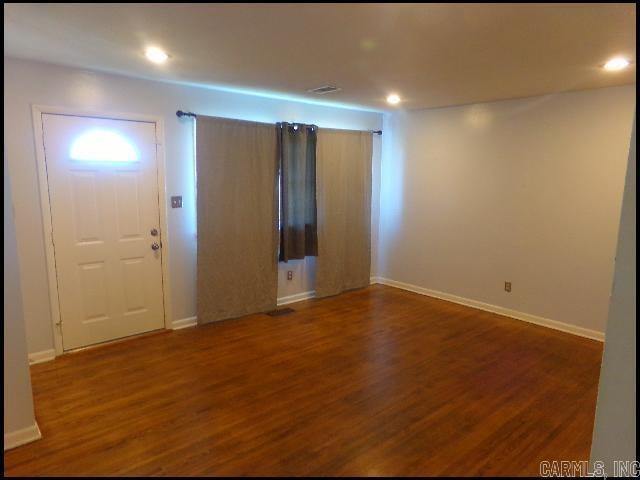 Foto del edificio - 9910 Brooks Ln