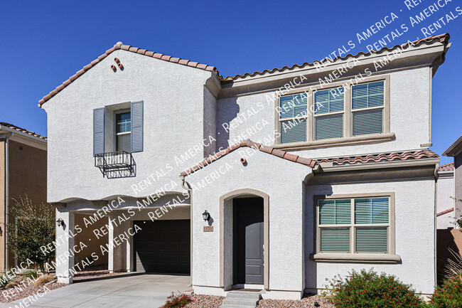 Building Photo - SPACIOUS 3BR/3.5BA IN HORIZON