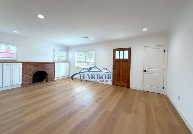 Foto del edificio - 3409 S Pacific Ave