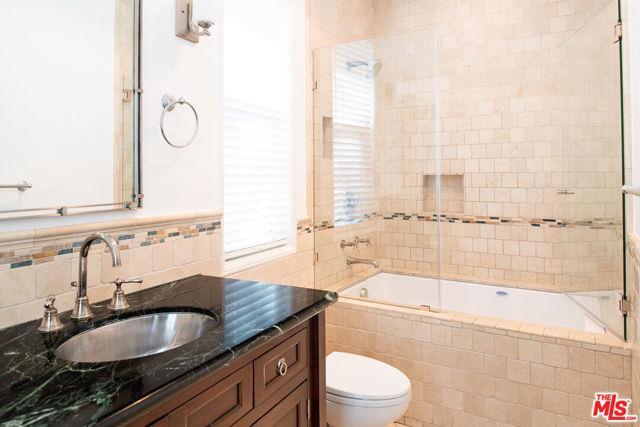 Foto del edificio - 8524 Appian Way