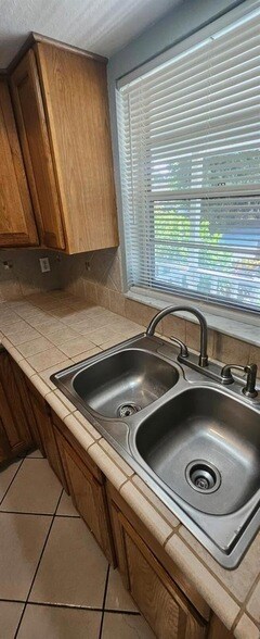 Foto del edificio - 12416 Peconic Ct