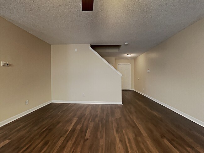 Foto del edificio - 34 Frostwood Lane