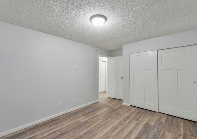 Foto del edificio - Beautifully Remodeled 2 Bedroom One Bath Condo Burien near Seattle