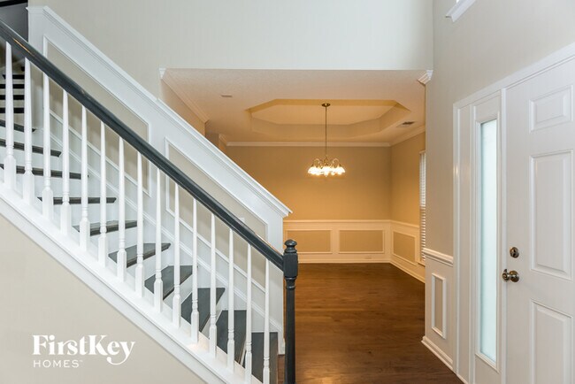 Foto del edificio - 16226 Greybriar Forest Ln