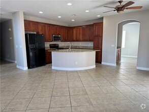 Building Photo - 6029 Daisy Run Ct