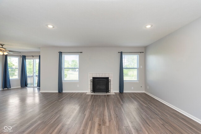 Building Photo - 1239 Highland Lake Way