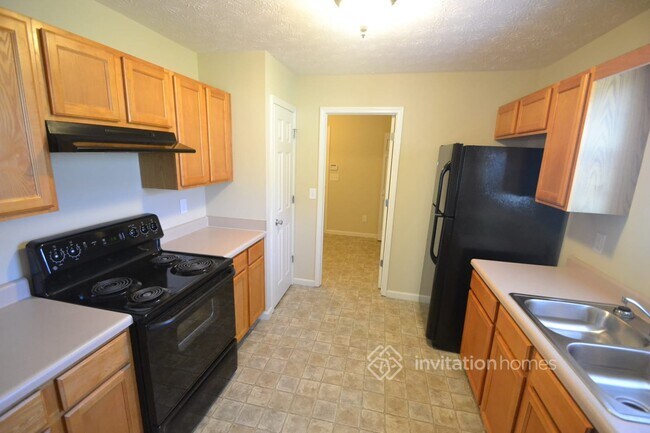 Building Photo - 1020 Navaho Trail