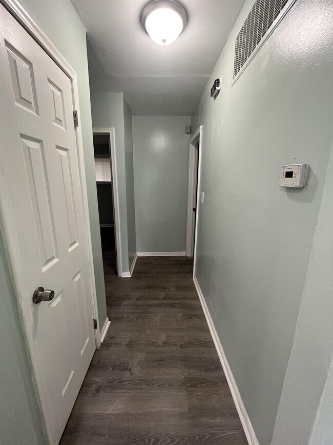 Foto del edificio - 11707 Fielding St