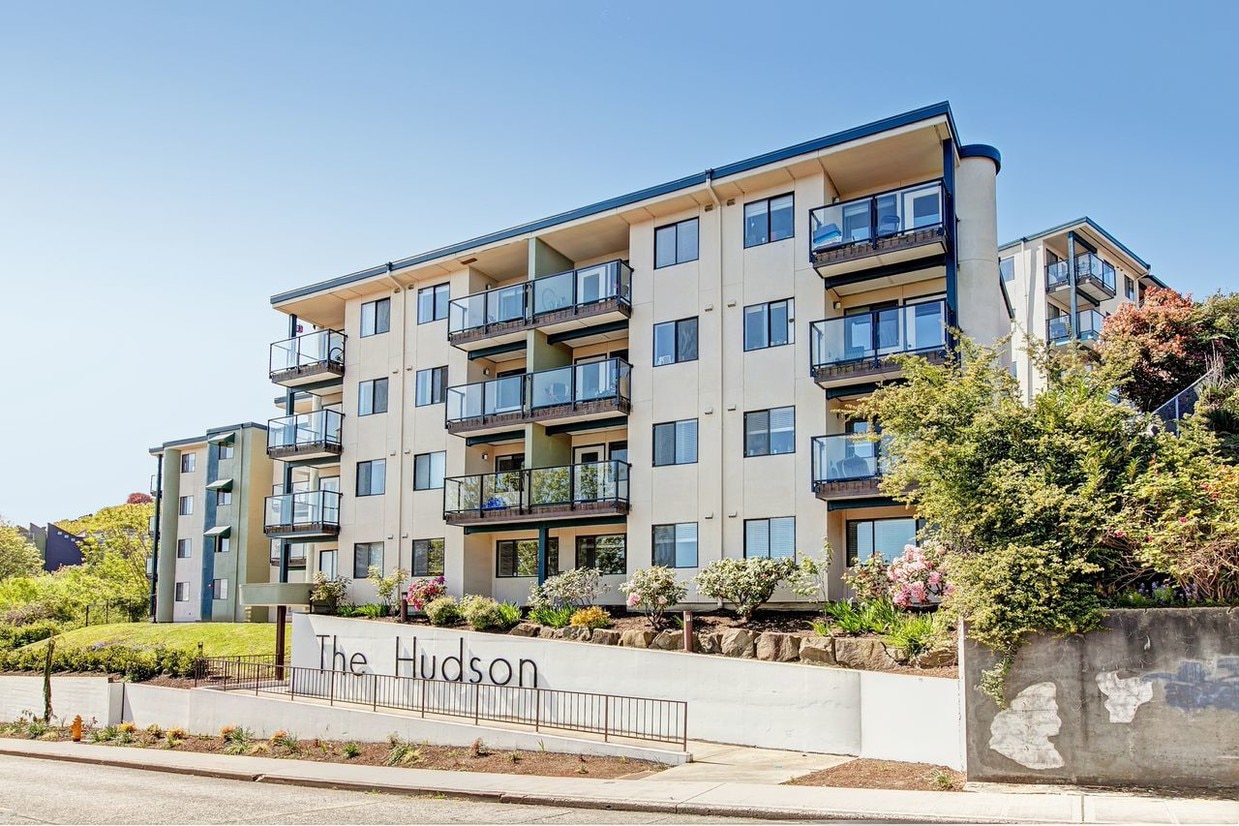 The Hudson Apartments Seattle, WA