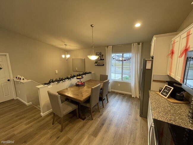 Foto del edificio - 3 br, 2 bath House - 516 McDonough Rd