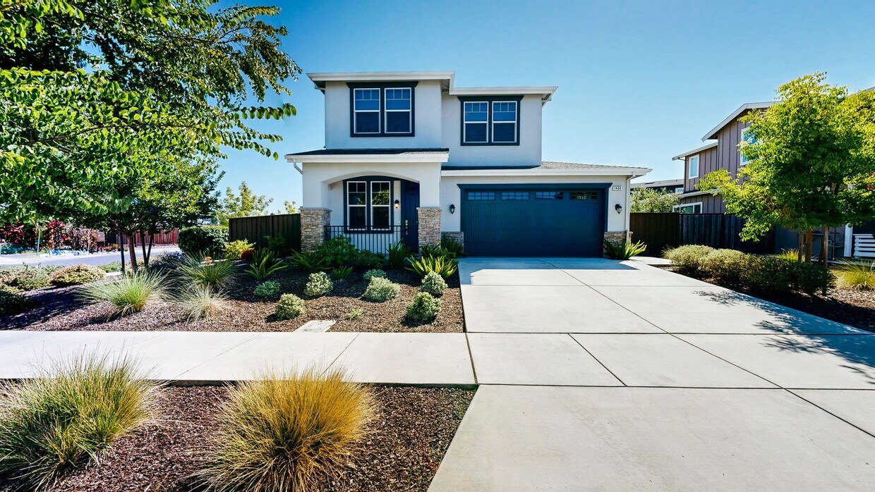 Foto principal - Rare Santa Rosa Four Bedroom house in Desi...