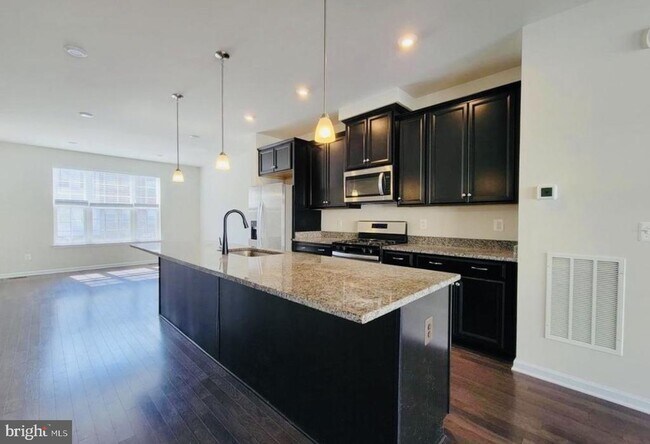 Foto del edificio - 11032 Blackburn Cove Ln
