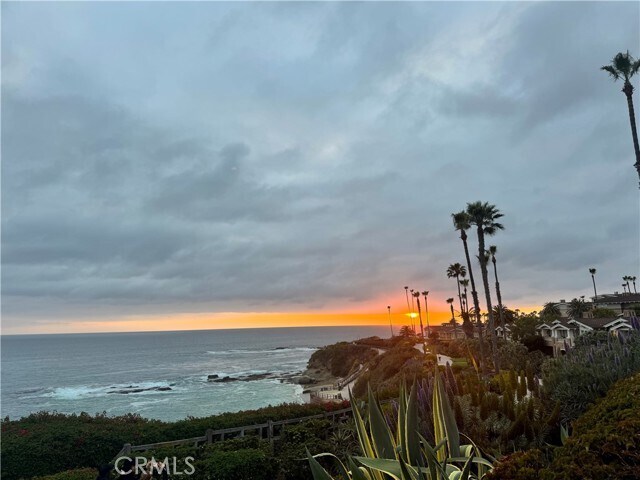 Foto principal - 21692 Ocean Vista Dr