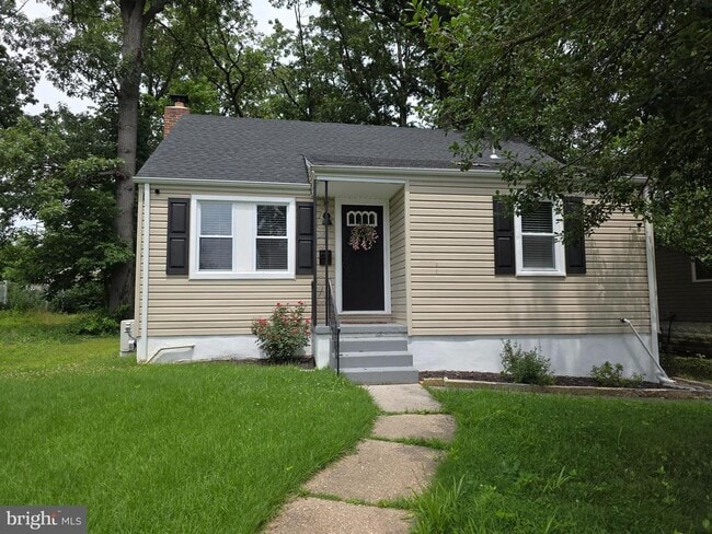 Building Photo - 3302 Orlando Ave