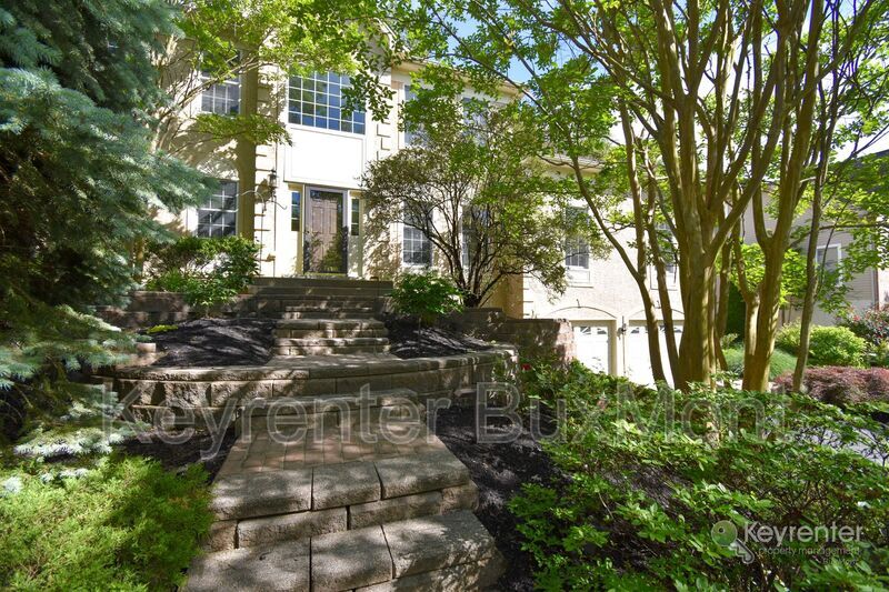 Primary Photo - 3727 Green Ridge Rd