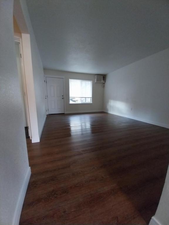 Foto del edificio - 444 NW D St