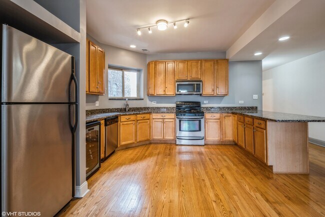Foto del edificio - 6518 S Greenwood Ave