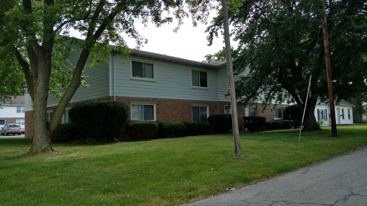 Foto del edificio - 520 E Reed Ave