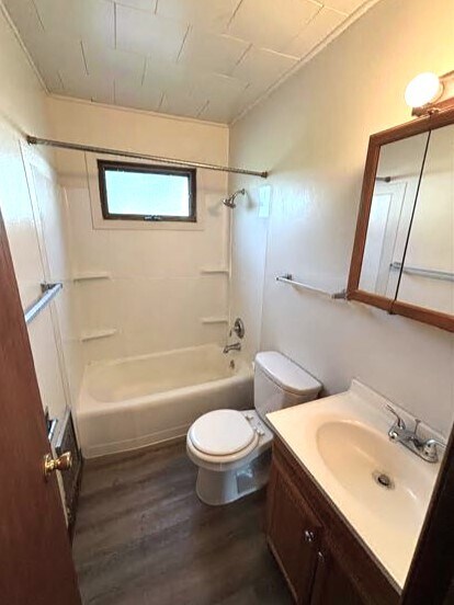 Foto del edificio - 720 4th Ave Pl