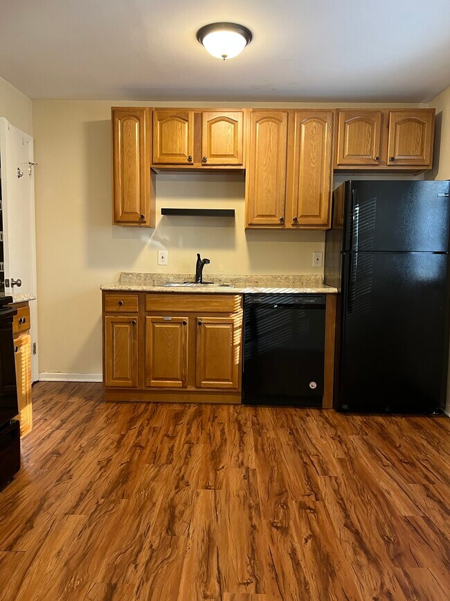 Foto del edificio - 508 Berkshire Ln