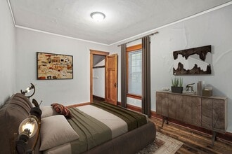 Building Photo - 3028 N Oakland Ave