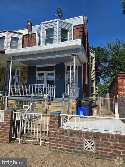 Building Photo - 5052 N Warnock St