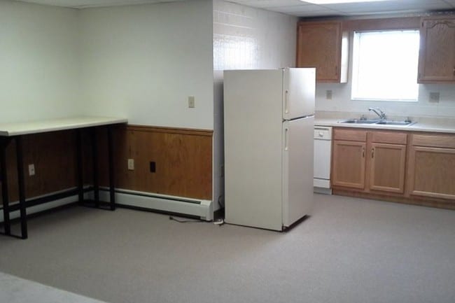 Building Photo - 119 Valley View Dr