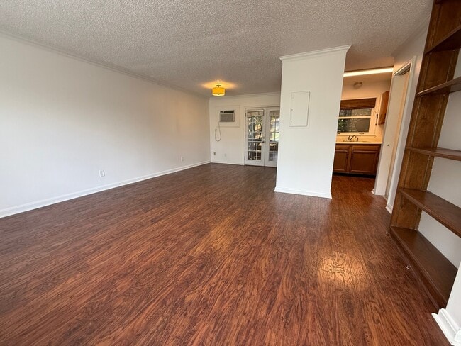 Photo - 1819 Wedgewood Ave (Nashville, TN) Apartment