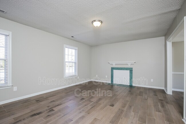 Building Photo - 505 Covington Ridge Rd