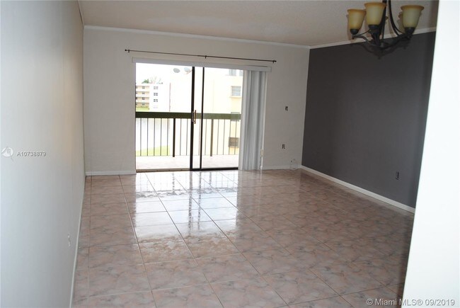 Building Photo - 1300 SW 122nd Ave