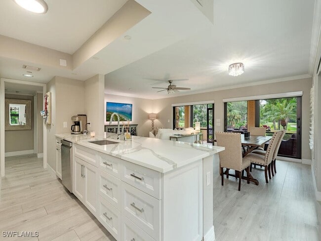 Building Photo - 6080 Pelican Bay Blvd