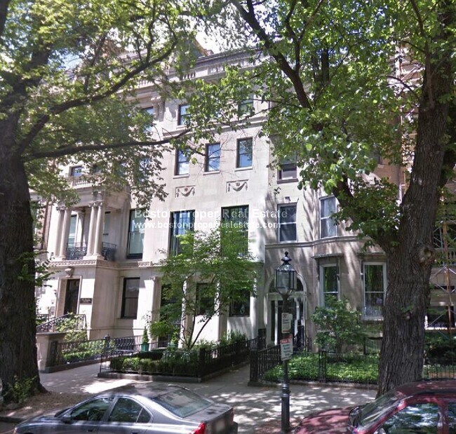 Foto del edificio - 403 Commonwealth Ave