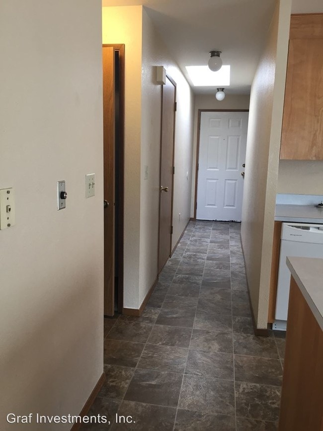 Building Photo - 3403 Vincenta Way