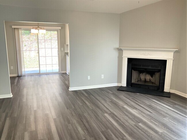 Building Photo - 3605 Dartford Dr