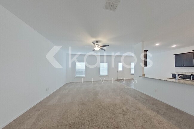 Building Photo - 950 Shady Brk