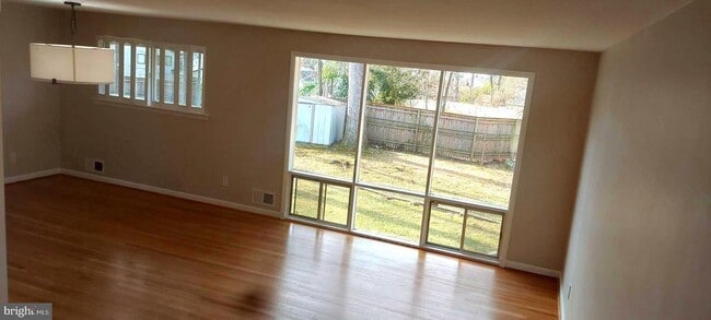 Foto del edificio - 9820 Inglemere Dr