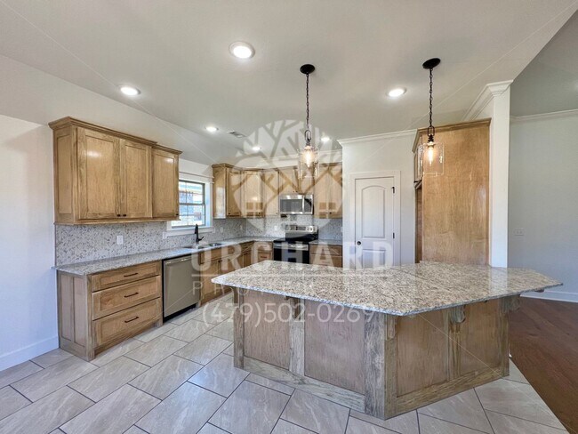 Foto del edificio - Tontitown- Single Family Home- Beautiful Wellington Plan- 9 Month Lease Only