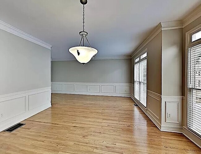 Foto del edificio - 7257 Village Creek Trace