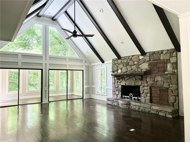 Building Photo - 1156 Oleander Dr SW