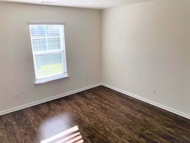 Foto del edificio - 8 Milsbury Ln