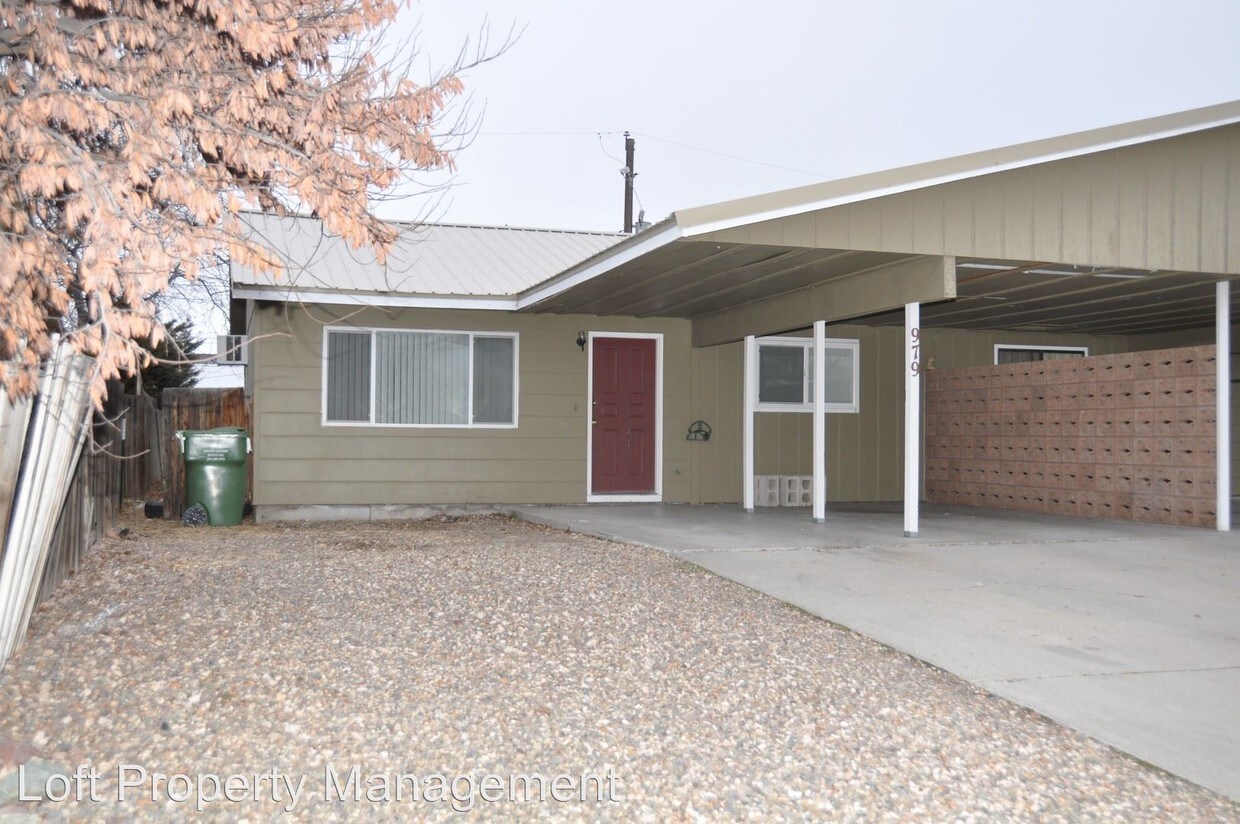 Primary Photo - 977-979 NW 4th Ave