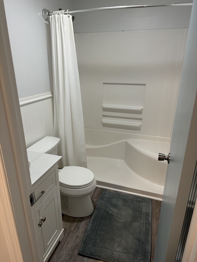 Building Photo - 108 S 22nd St