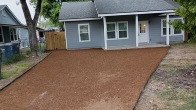 Building Photo - 1517 Mardell St