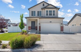 Building Photo - 6105 N Boulter Peak Ln