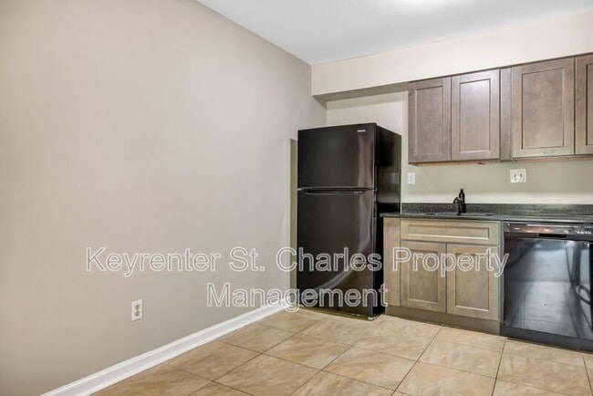 Building Photo - 12818 Portulaca Dr