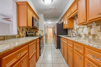 Building Photo - 17163 Beaver Springs Dr
