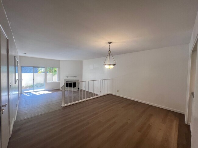 Foto del edificio - ***$1000 off of 1st months rent*** Condo N...