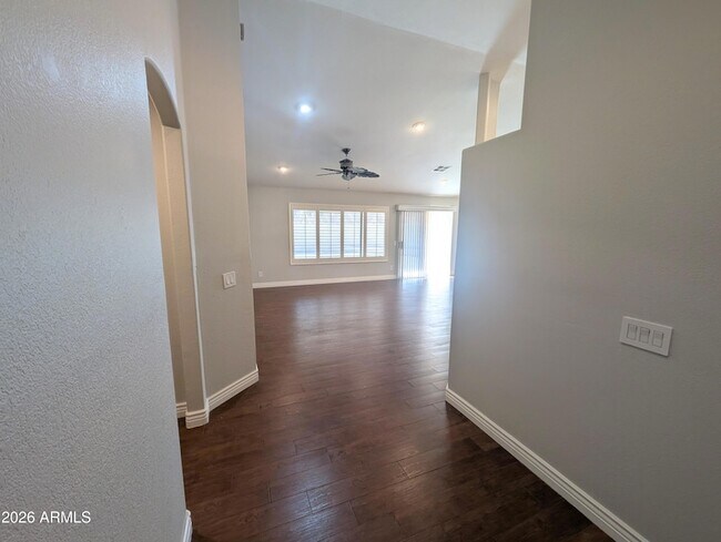 Foto del edificio - 20014 N 77th Dr