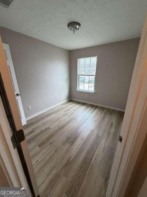 Foto del edificio - 150 Blake Ave